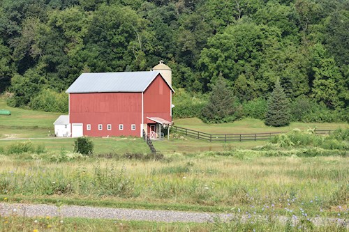 a picture of a Dane County Barn 
